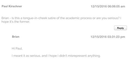 　　读者和布莱恩·万辛克在博客评论区的交流，万辛克表示这篇文章不是反讽。| 图片来自网页截图